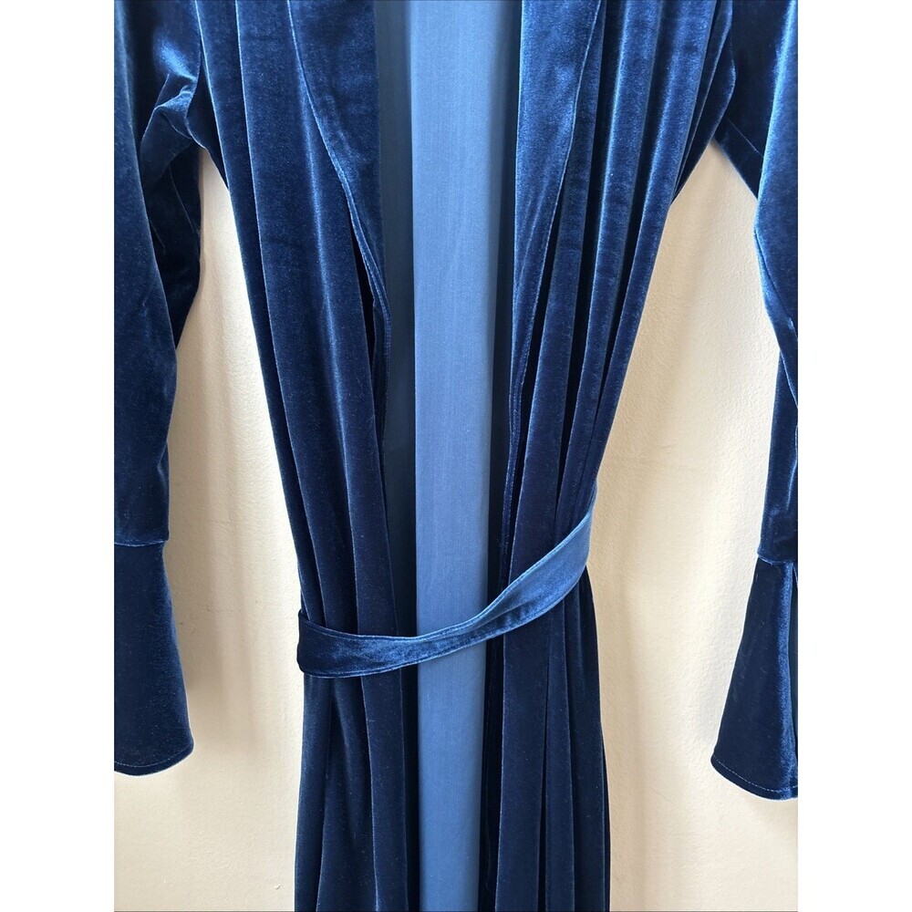 Express Velvet Robe Cardigan Womens M Blue Bell Sleeve Tie Waist NWT - Picture 4 of 7